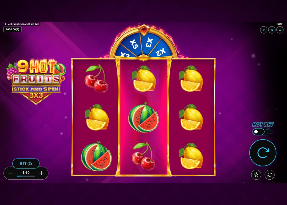 Game interface showing the round and controls